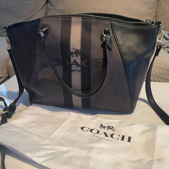 Coach Horse and Carriage Jacquard Prairie Satchel - Picture 3 of 4